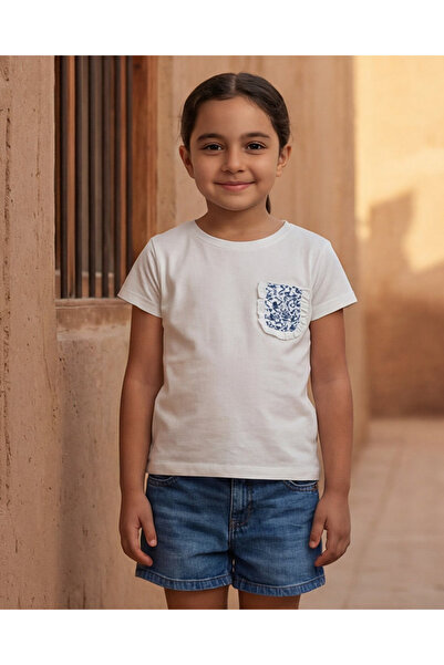 REDTAG تيشيرت أبيض مزين بتطريزات للبنات