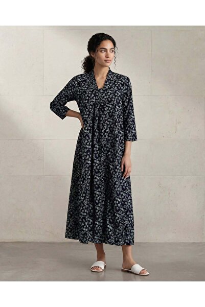 REDTAG قميص نوم نسائي بطبعة زهور باللون الأزرق البحري