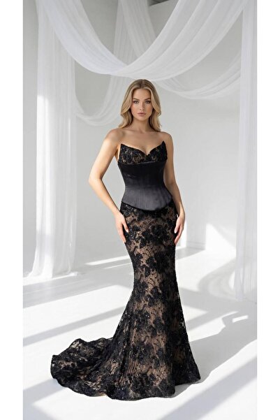 aşkın göksu Siyah Straplez Yaka Beden Boncuk İşlemeli Dantel Ve Saten Kombinl...