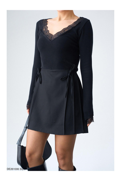 Coral Double Lace Pleated Skirt De261006 Black