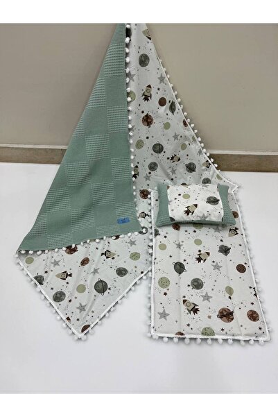 BUSEBABYHOME Poplin Fabric and Pompom Bottom Cover, Pillow and Blanket Set of 3