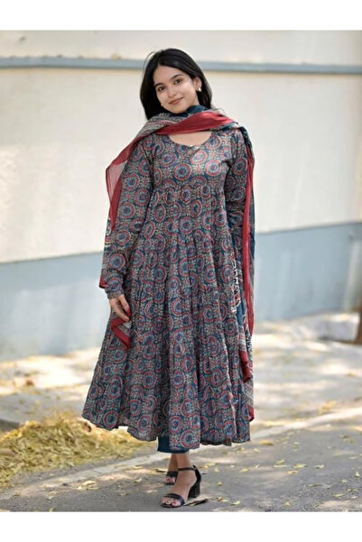 MYSMAR Blue Kurta Set - VRN1037 | Blue