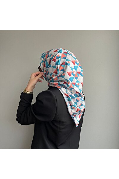 Üçgen Desen Twill Polyester Eşarp Krem
