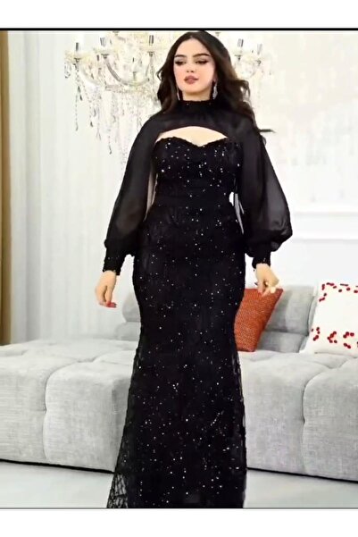 NALA FASHION The dress combines luxury and softness.