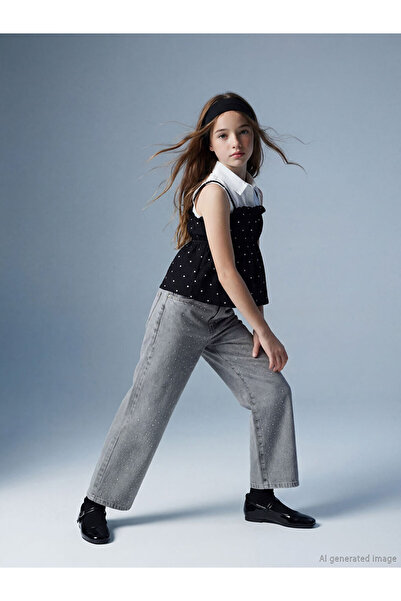 LC Waikiki Çelebi Store'dan Kaliteli Parçalar Geniş Paça Taşlı Kız Çocuk Jean...