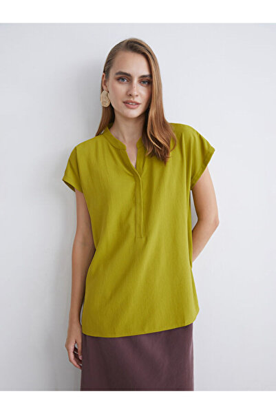 LC Waikiki RMZ GİYİM FARKIYA بلوزة بياقة روبا كاشكاك