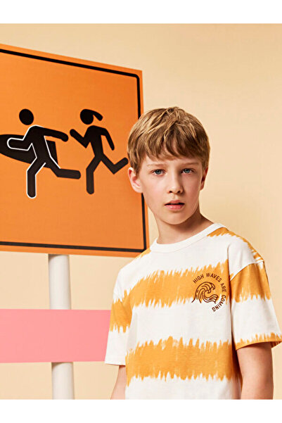 LC Waikiki منتجات فريزن ستور التي لا مثيل لها I تي شيرت للأولاد من نوع I Zero...