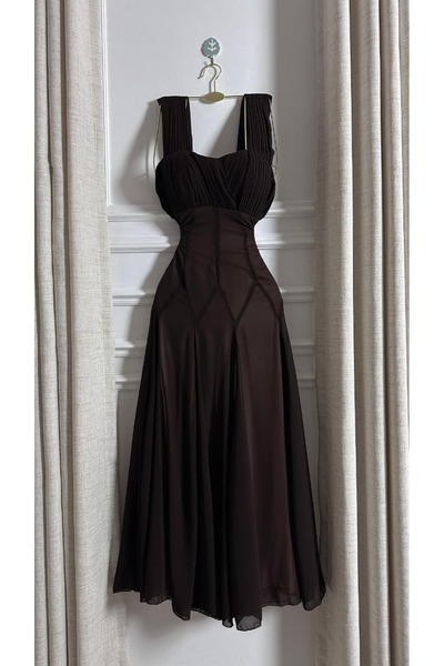 Savina Manal's dress