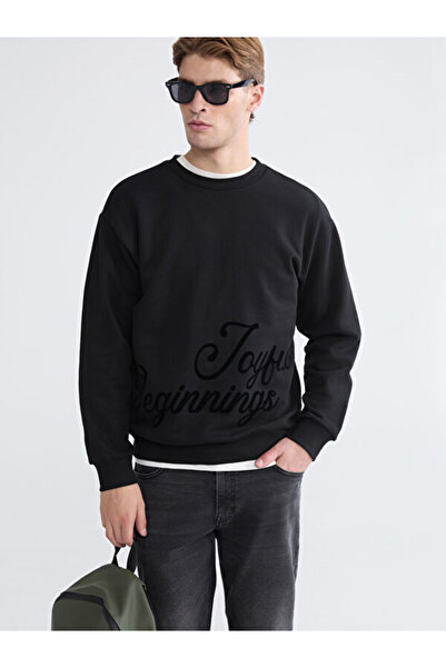 LC Waikiki RMZ GİYİM FARKIYA سويت شيرت رجالي سميك مطبوع بياقة روبا