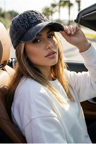 LAGRANZE Noir Heritage Cap – Vintage Textured Premium Unisex Hat