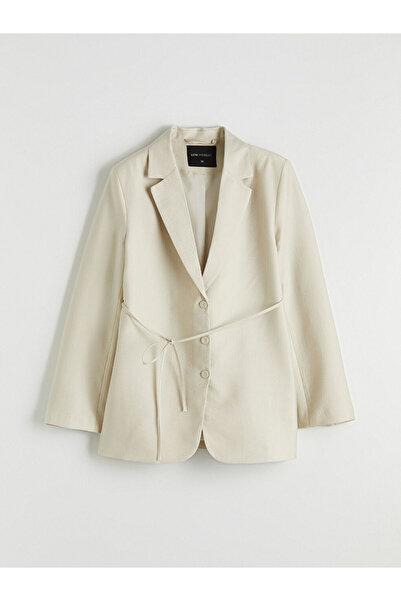 LC Waikiki GÜLİS GİYİM'DEN Bej Kuşaklı Kadın Blazer Ceket