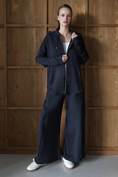 bacc Navy Blue High Waist Double Pocket Palazzo Woven Trousers