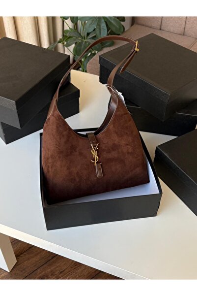 Ropi Elegant Clutch Bag with luxurious designs