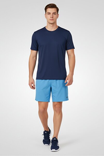 adidas شورت رياضي رجالي من ماركة سبورتسوير فيت، بطول 5 بوصات، لون أزرق فاتح