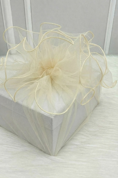 ZEYMERADE Cream Decorative Tulle with Overlock Edges, Bundle Dowry Bride Groo...