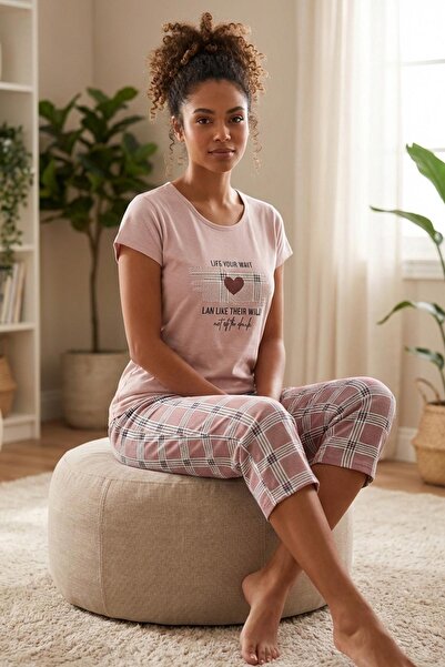 Niket Life Women's Heart Patterned Slogan Printed Crew Neck Short Sleeve Plai...