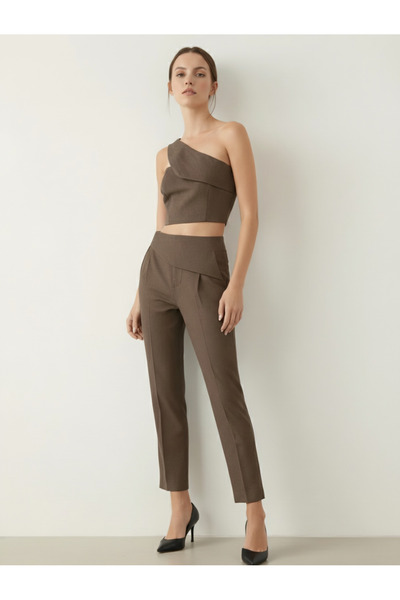 My Blog Mink One-Shoulder Design Collar Blouse and Trousers Set - 8003