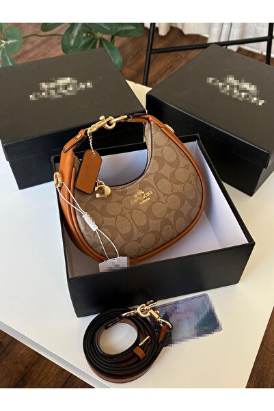 Generic Handbag and shoulder bag, high quality material, with accessories