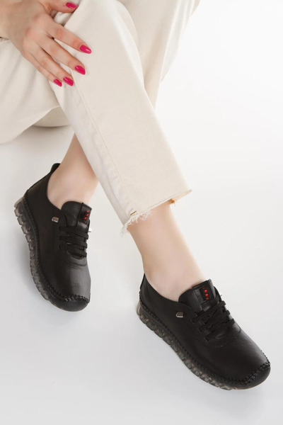 NOCTA SHOES Γυναικεία παπούτσια casual από γνήσιο δέρμα για τη νέα σεζόν