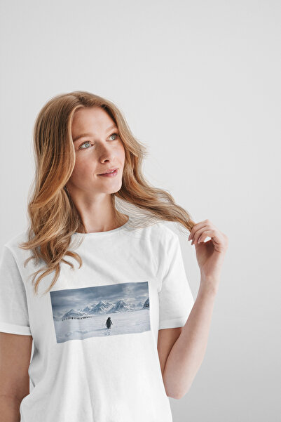 MAGORS Nobody Penguin Printed Standard Fit Crewneck Cotton Retro Vintage Wome...