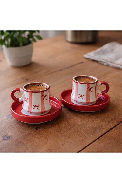 Ceramillion Coquette Serisi Fiyonk Detaylı 2'li Türk Kahvesi Fincanı Kırmızı ...