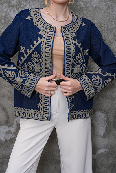 FancyWorld Ethnic Pattern Embroidered Cotton Crew Neck Jacket