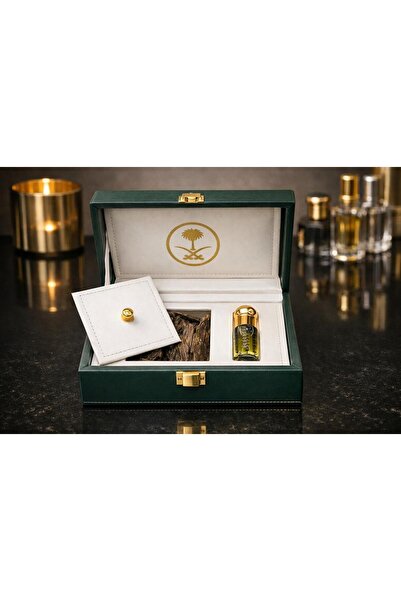 GIFT بوكس ملكي مع اوقيه من عود الكلمنتان الازرق الفاخر 28جرام وتوله من دهن ال...