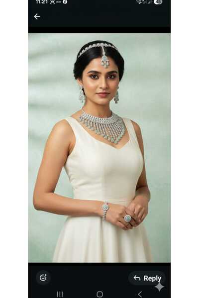 Arjwan Accessories A stunning women's jewelry accessory set
