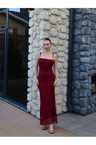 thelowely Lace Dress