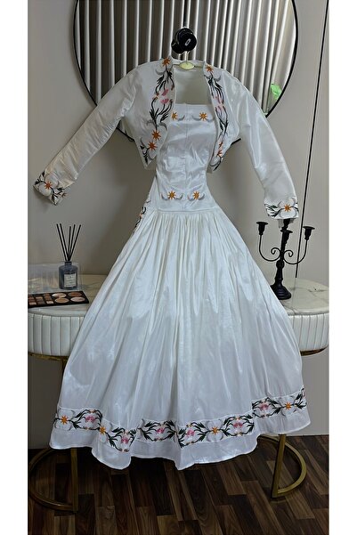 HINDSTYLE Nora's dress