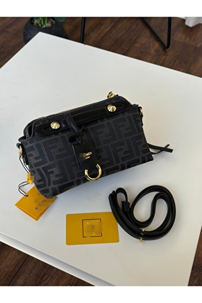 Generic حقيبة يد و كتف خامه عاليه مع الملحقات بدون علبه