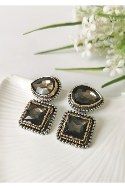 Halley Concept Smoky Geo Stone Earrings