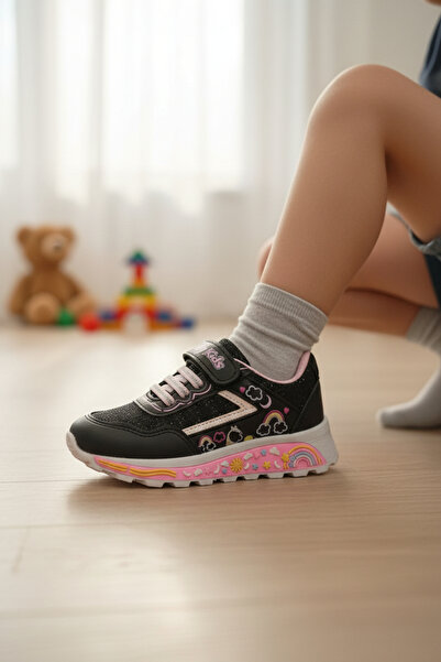 enoch حذاء رياضي يومي للفتيات مزود بتفاصيل قوس قزح لامعة وشريط فيلكرو