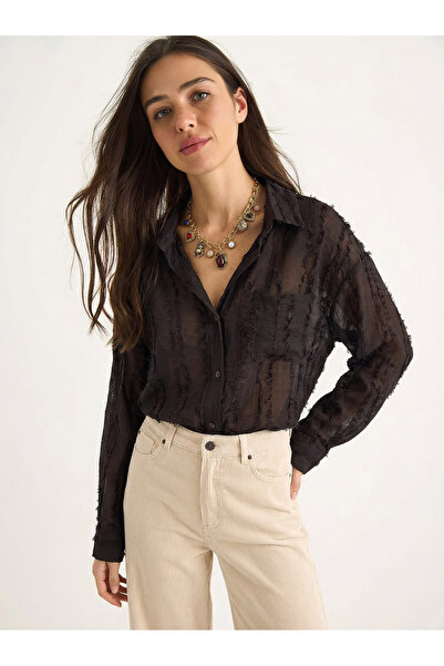 Bianco Lucci Women's Textured Line Patterned Tassel Detailed Single Pocket Ov...