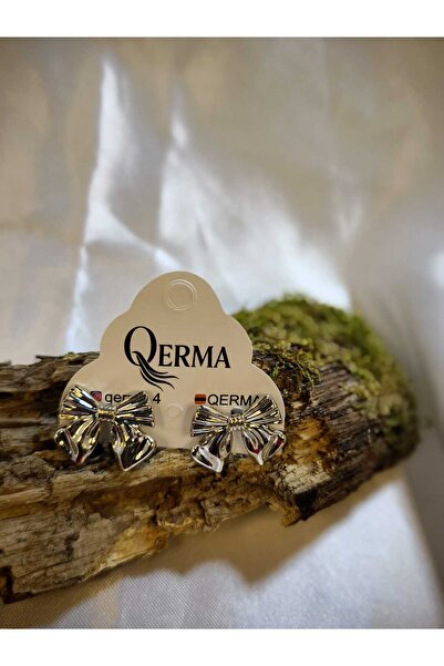 QERMA أقراط فضية اللون من الفولاذ بتصميم عصري للنساء بنمط عتيق وحديث Y2k لعيد...