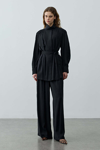 Fahhar Dik Yaka Büzgülü Takım Siyah