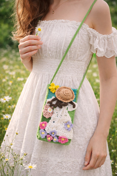 crafted by Nilüfer BAHAR KIZI TELEFON ÇANTASI