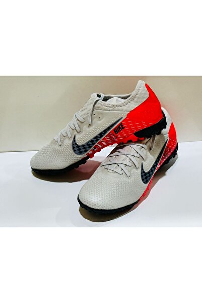 Nobrand Gotti soccer ball