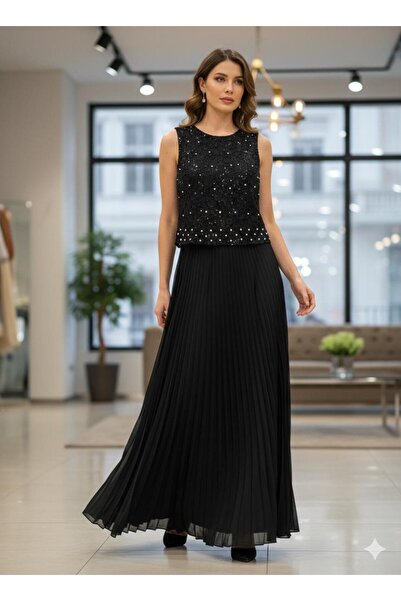 Pyramid masterpieces Elegant women's dress