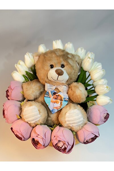 Afilli Sincap Hediyelik Pembe Kutu Üzeri Peluş Ayıcık Pembe Şakayık Beyaz Lale