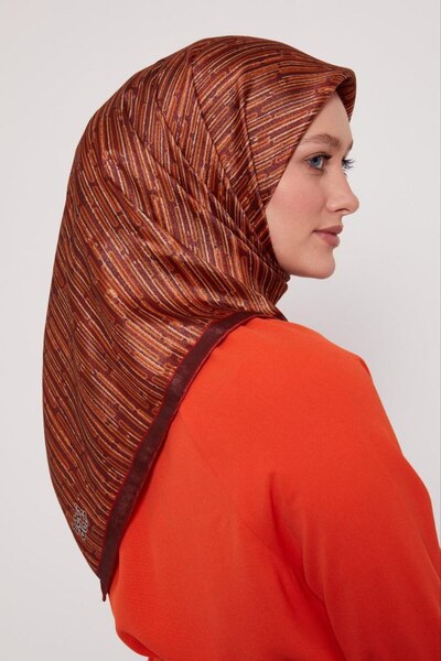 Levidor Striped Pattern Sparkling Crystal Scarf