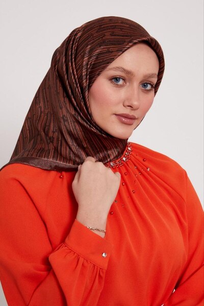 Levidor Striped Pattern Sparkling Crystal Scarf