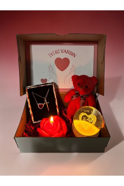 miraybutikhediyelikesya İyi ki Varsın Hediye Kutusu | LED Cam Küre, Çelik Kol...