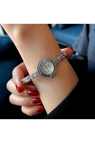 Cotier ساعة نسائية بنجرة زركون