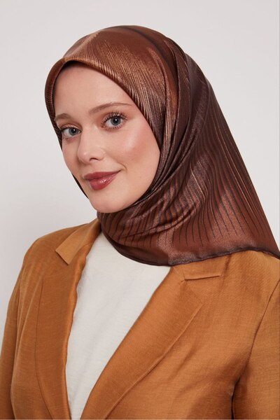 Levidor Hawaiian Striped Pattern Sparkling Crystal Scarf