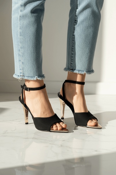 DİVOLYA Mihri Black Suede (8 cm) Pointed Toe Heeled Shoes