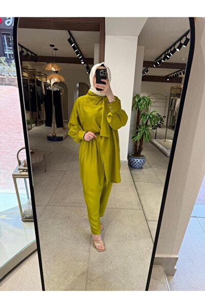 HİLAL OĞUZKAN Hilal Oğuzkan- Yakası Asimetrik Gömlek ve Beli Büzgülü Şalvar T...