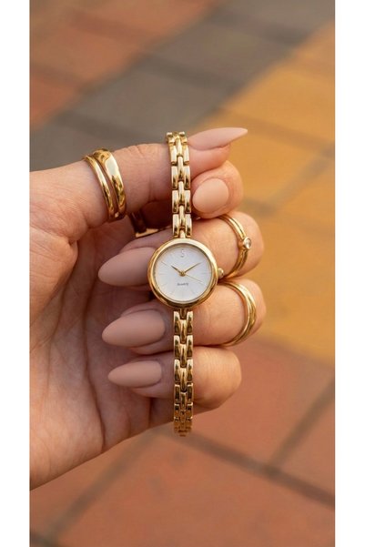 KLISHE Butik Women's Steel Watch Gold Color White Dial Luxury |   Stylish Vintage Minimal Elegant Limited Edition 2026