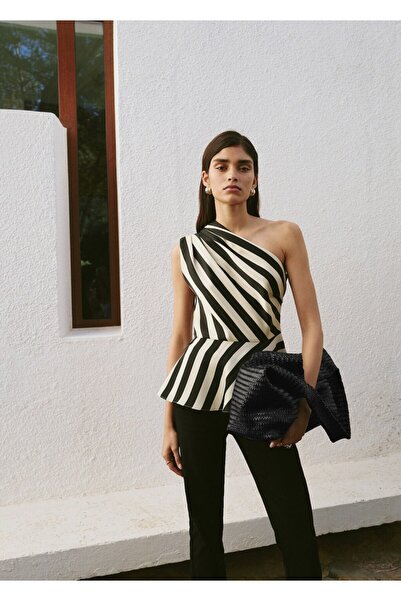 MANGO Woman Zebra desenli asimetrik top