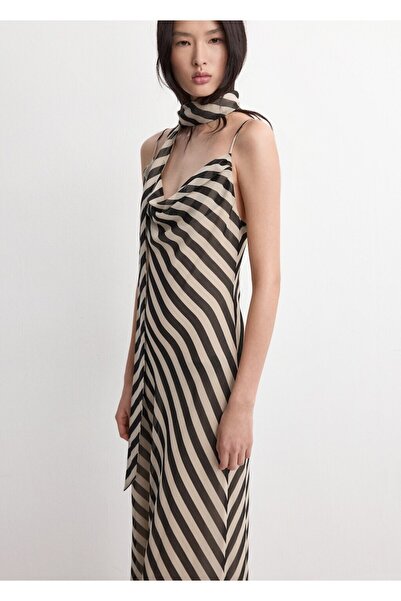 MANGO Woman Fularlı desenli elbise